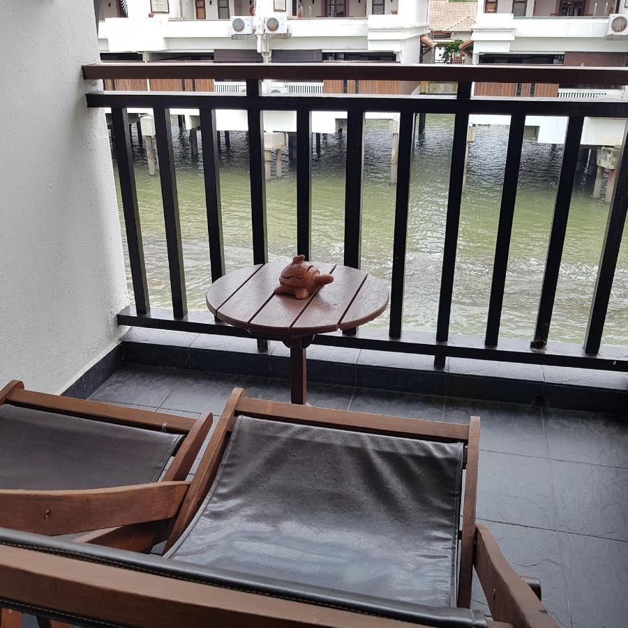 Tokido Private Water Chalet Pd 포트딕슨 외부 사진
